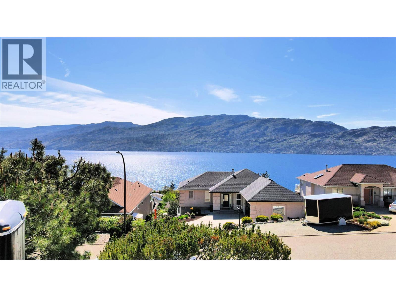 5216 Sutherland Road, Peachland