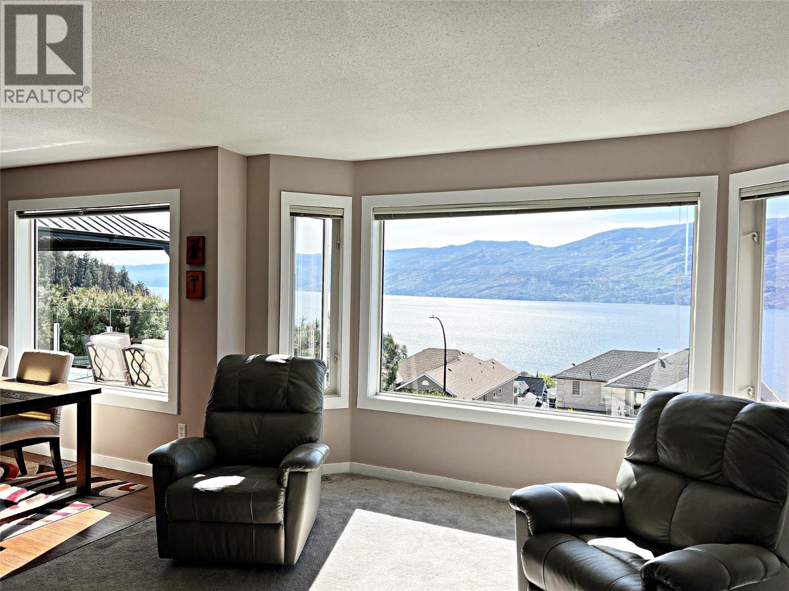 5216 Sutherland Road - 17