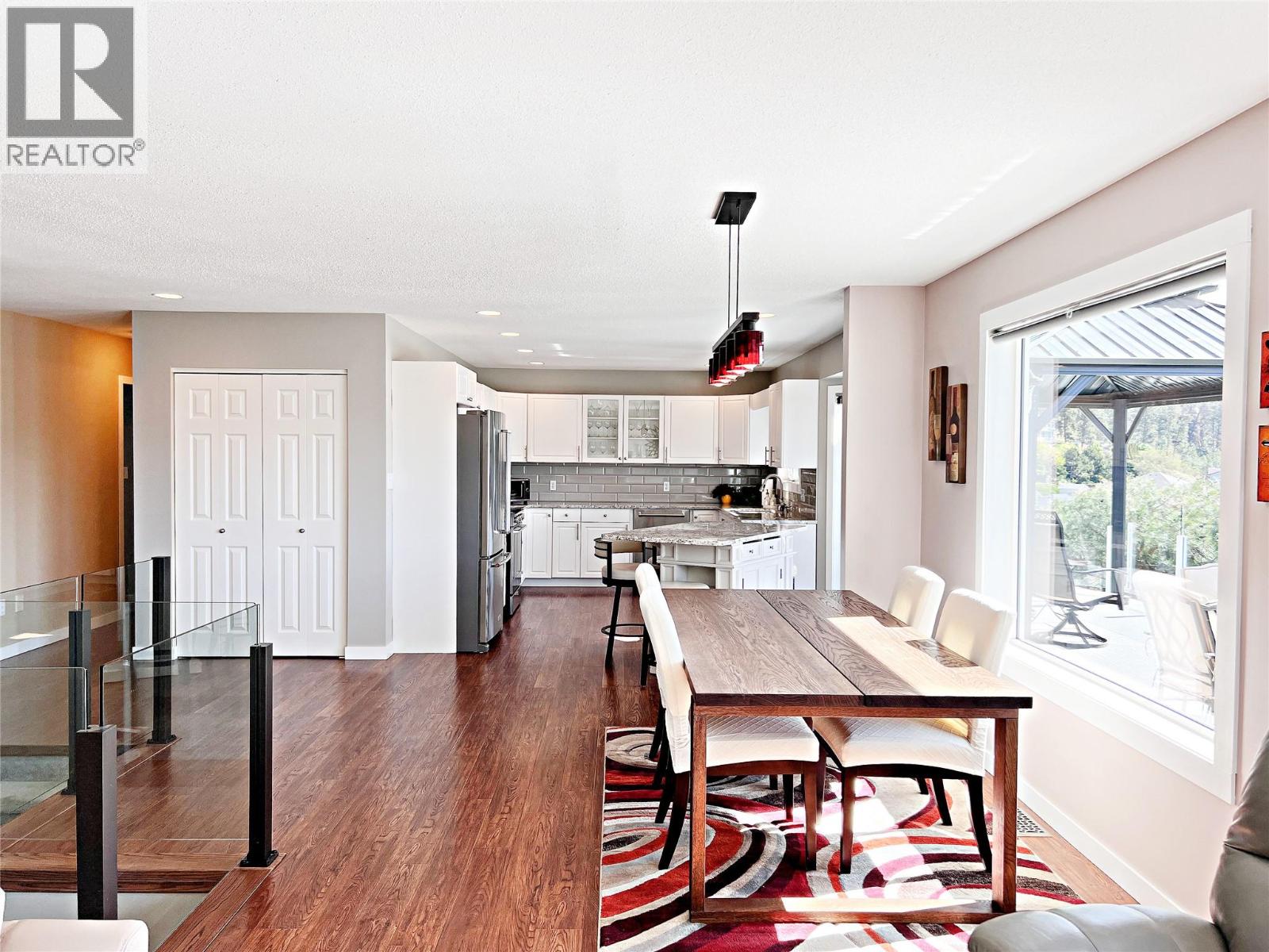 5216 Sutherland Road, Peachland