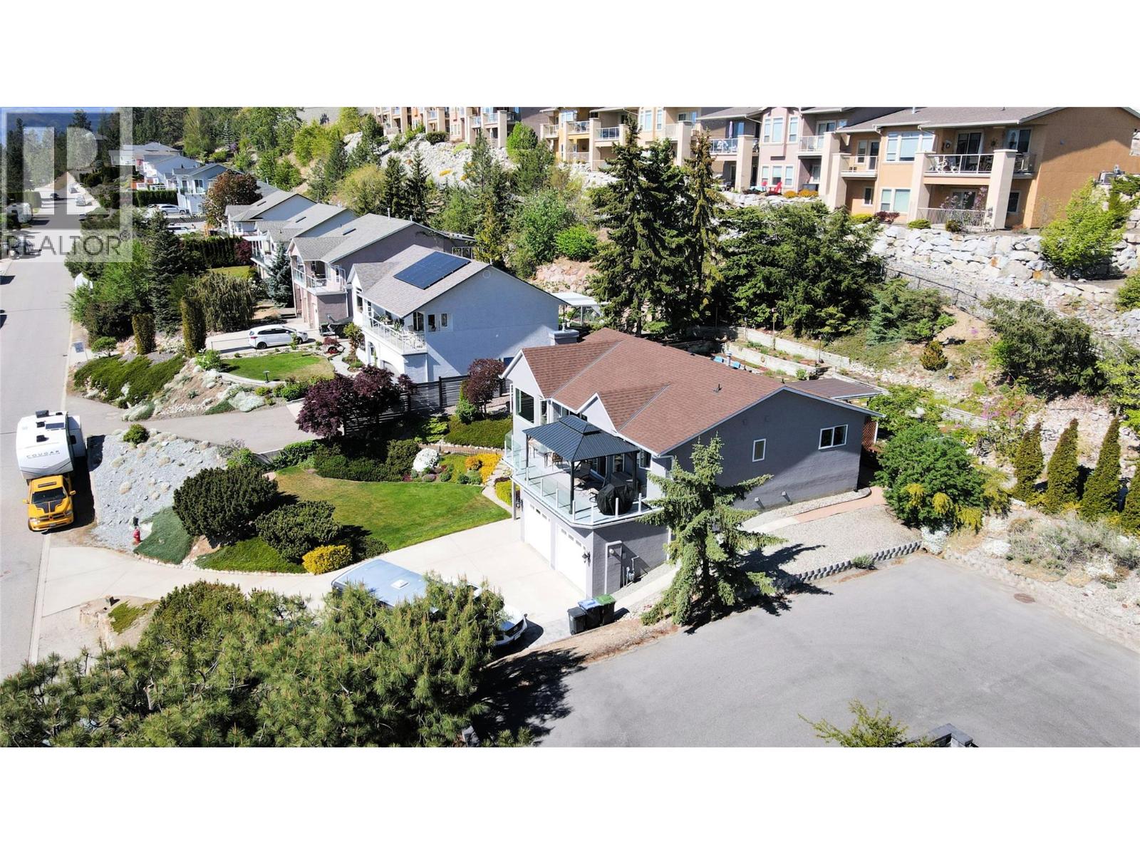 5216 Sutherland Road - 4