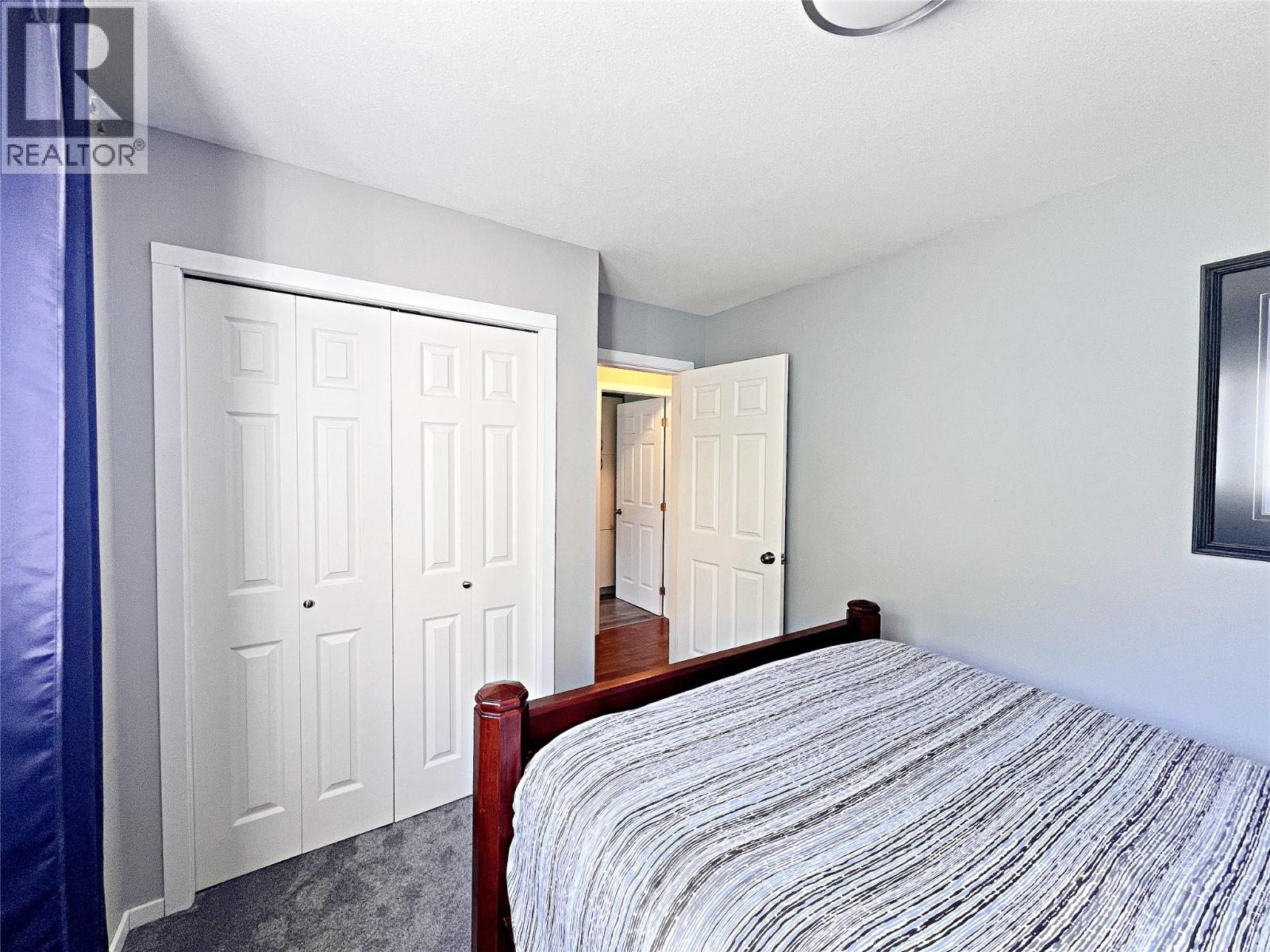 5216 Sutherland Road - 31