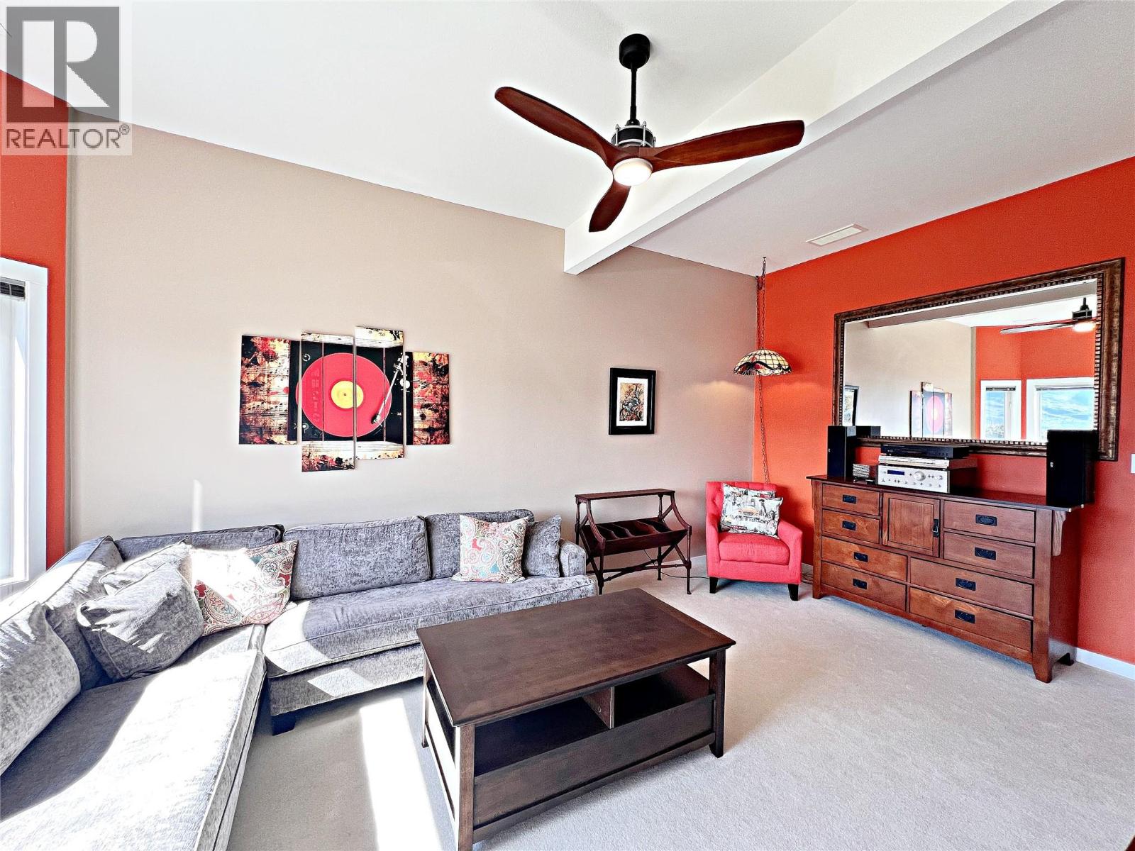 5216 Sutherland Road - 41