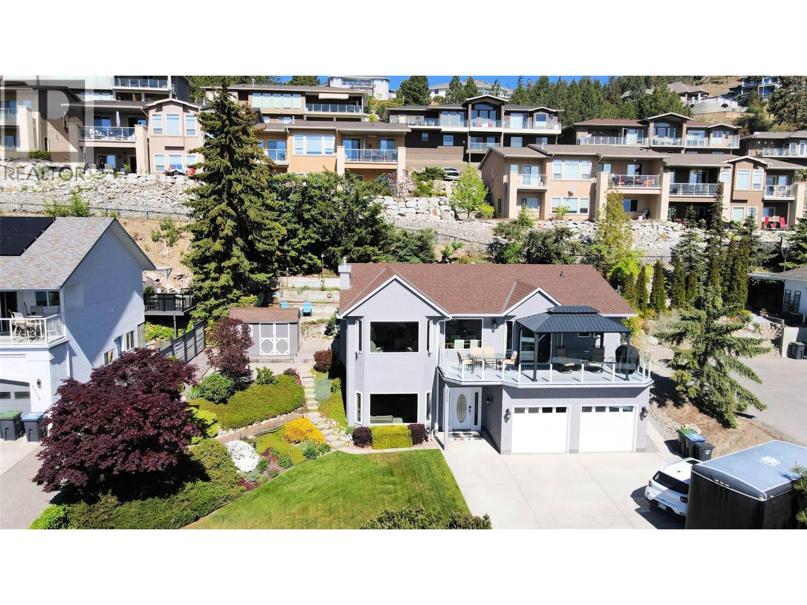 5216 Sutherland Road, Peachland