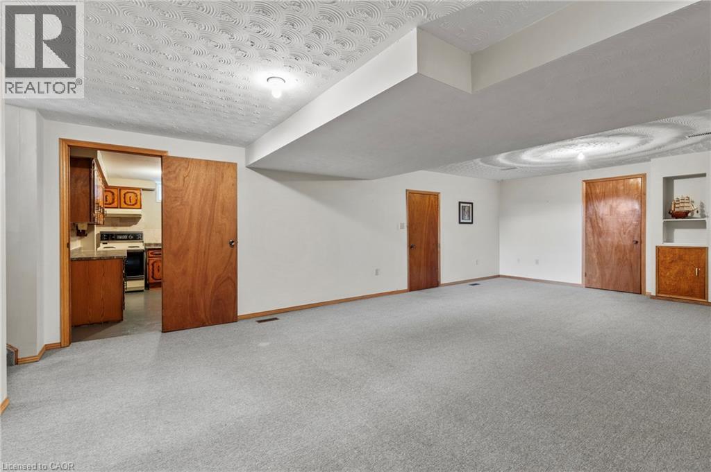 14 INDIAN Crescent, Hamilton, Ontario, L8V4V6 — Photo 36
