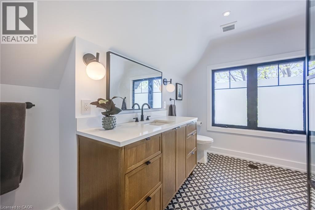 103 HARCOURT Avenue, Toronto, Ontario, M4J1J3 — Photo 39