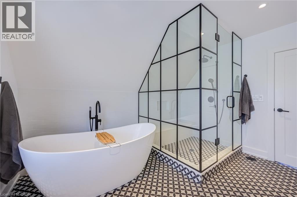 103 HARCOURT Avenue, Toronto, Ontario, M4J1J3 — Photo 32