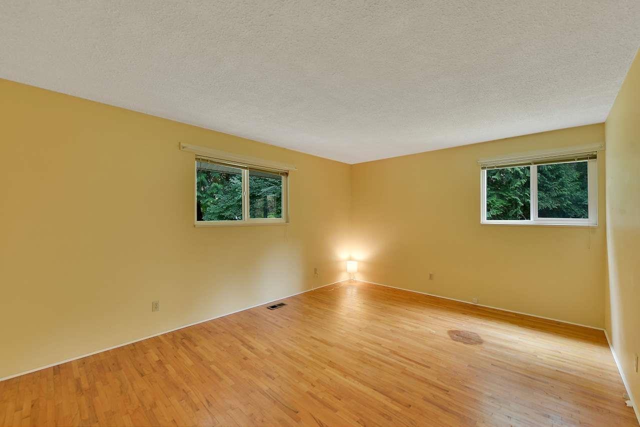 5 Bed, 2 Bath House for Sale in Surrey – 13428 CRESCENT ROAD, Surrey – MLS# R3119379 - Image 20