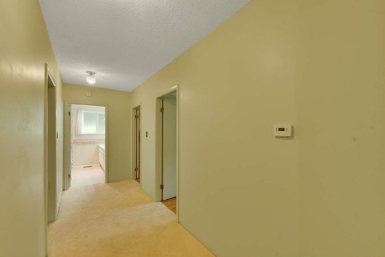 5 Bed, 2 Bath House for Sale in Surrey – 13428 CRESCENT ROAD, Surrey – MLS# R3119379 - Image 31