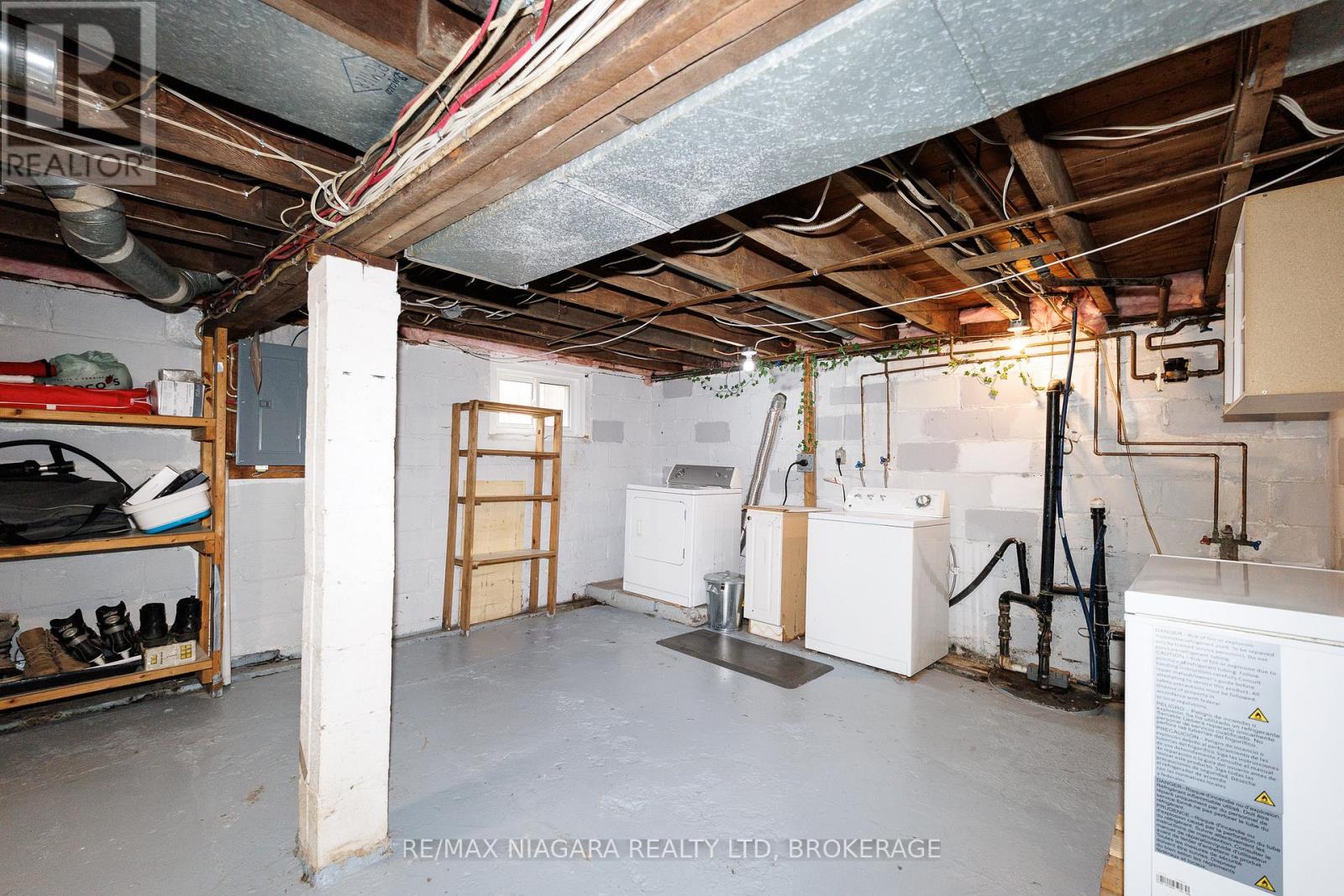 5011 FIFTH AVENUE - 24