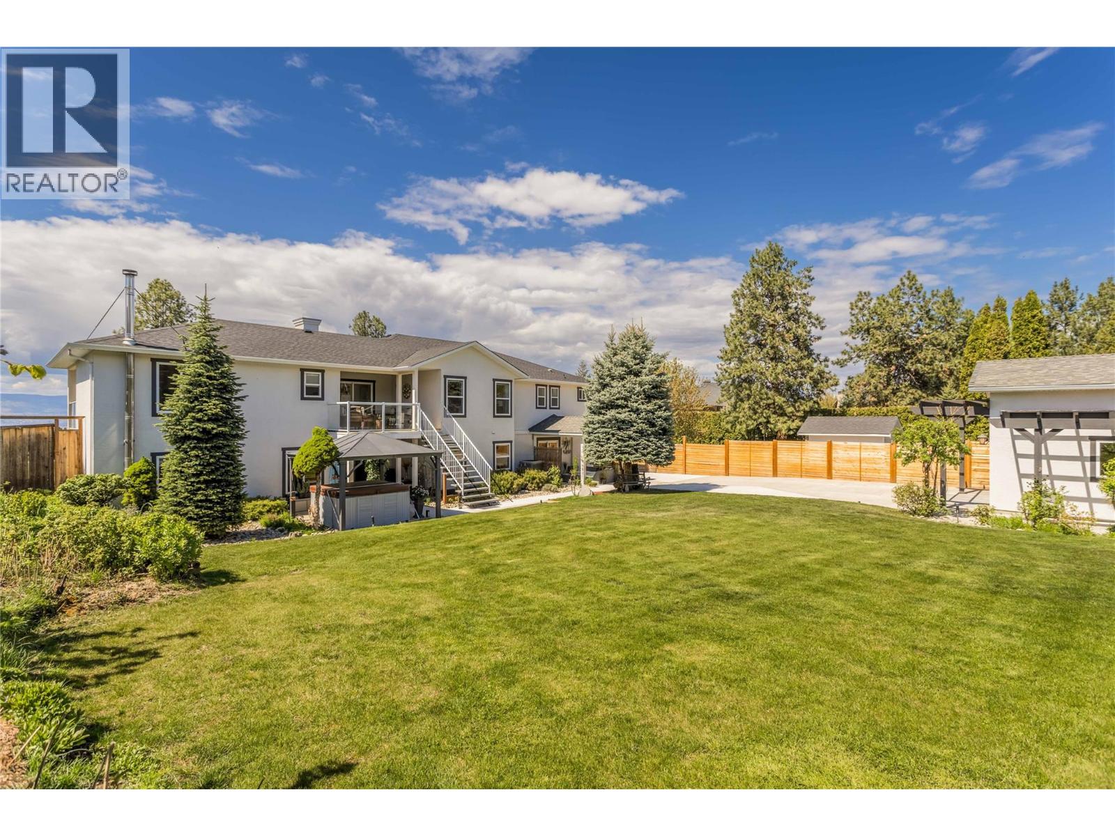 4325 Takla Road, Kelowna