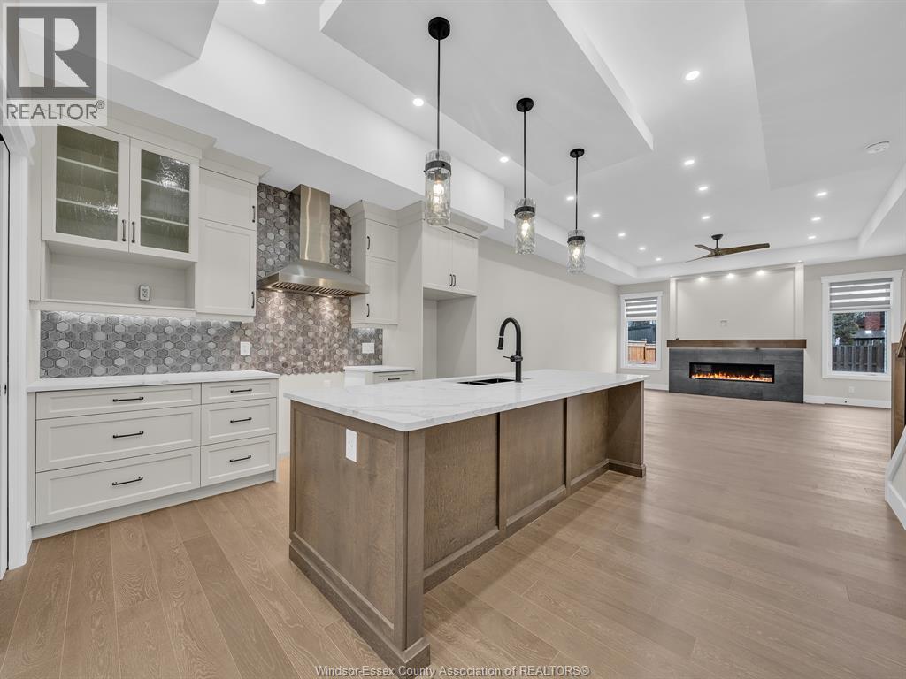 236 MANOR'S GROVE, Lakeshore, Ontario, N8N0E8 — Photo 18