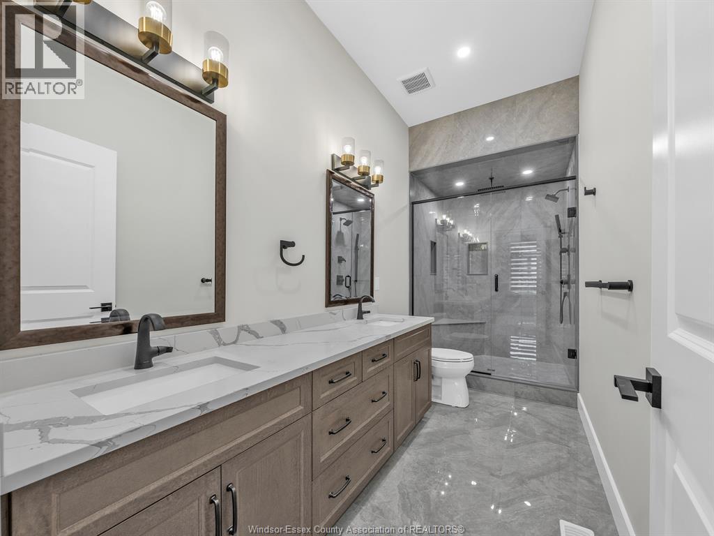 236 MANOR'S GROVE, Lakeshore, Ontario, N8N0E8 — Photo 24