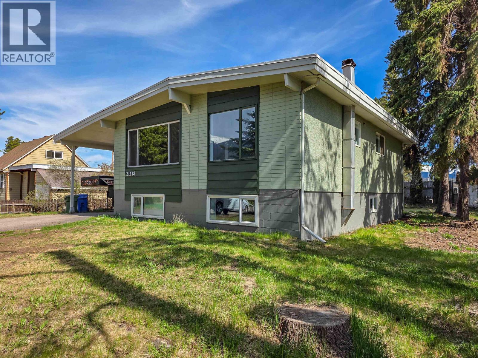 4048 4TH AVENUE - 1