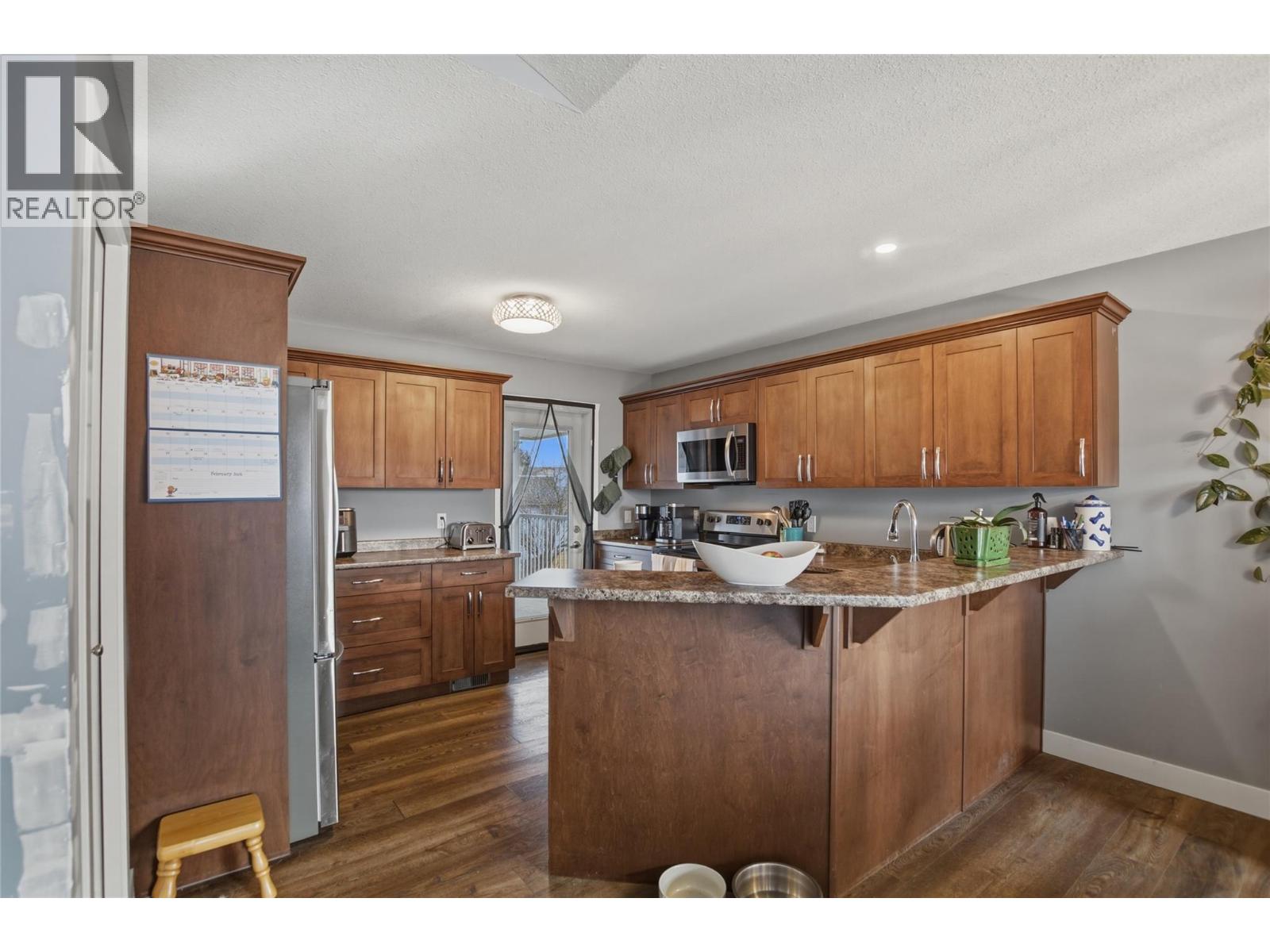 762 MCCURRACH Road - 15