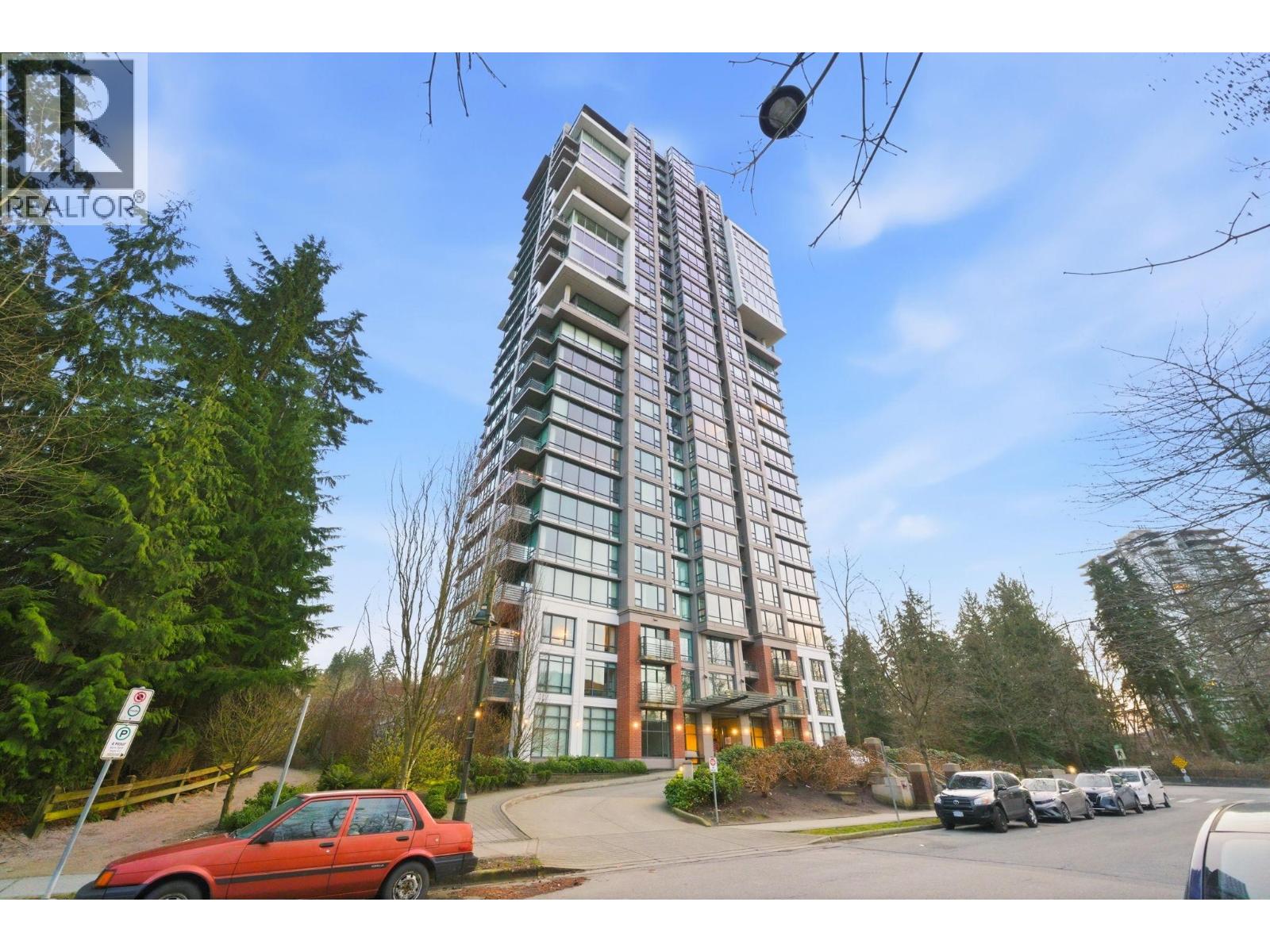 1902 301 CAPILANO ROAD