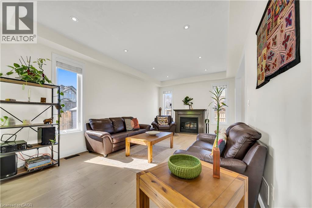 433 TWINLEAF Street, Waterloo, Ontario, N2V0B5 — Photo 14