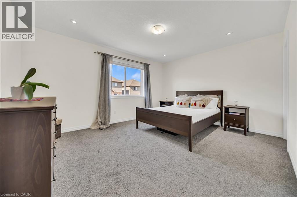 433 TWINLEAF Street, Waterloo, Ontario, N2V0B5 — Photo 30