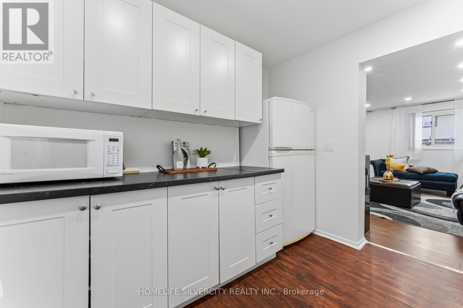 #100 45 HANSEN ROAD - 13