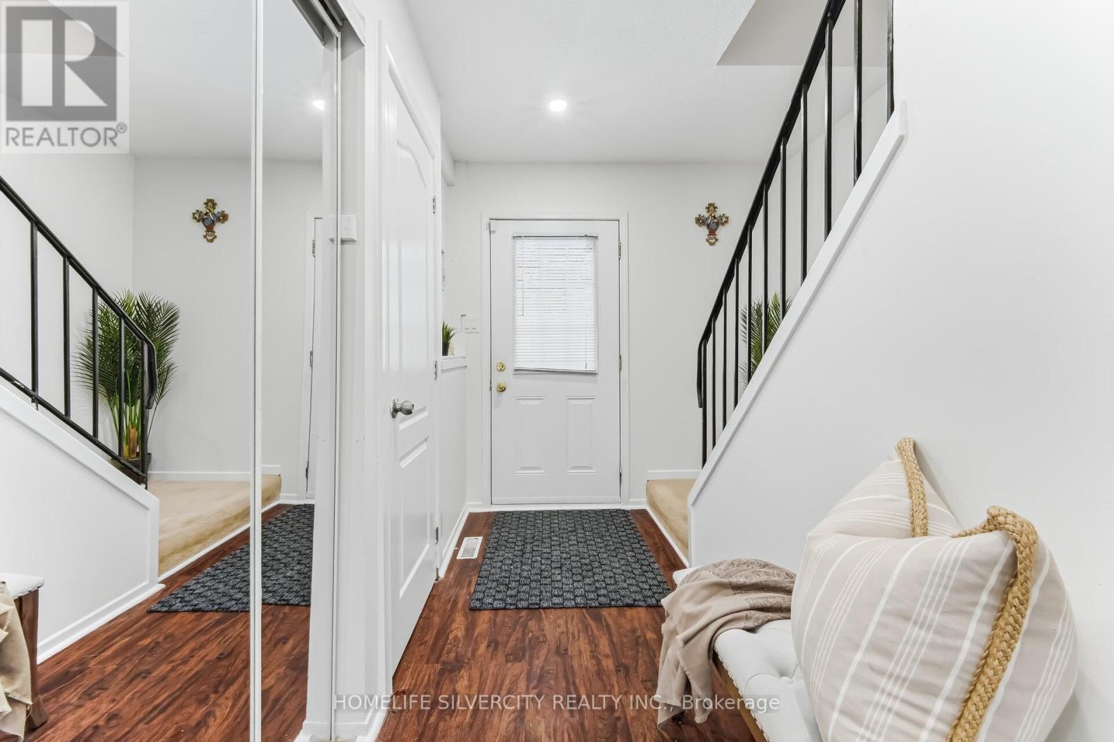 #100 45 HANSEN ROAD - 4