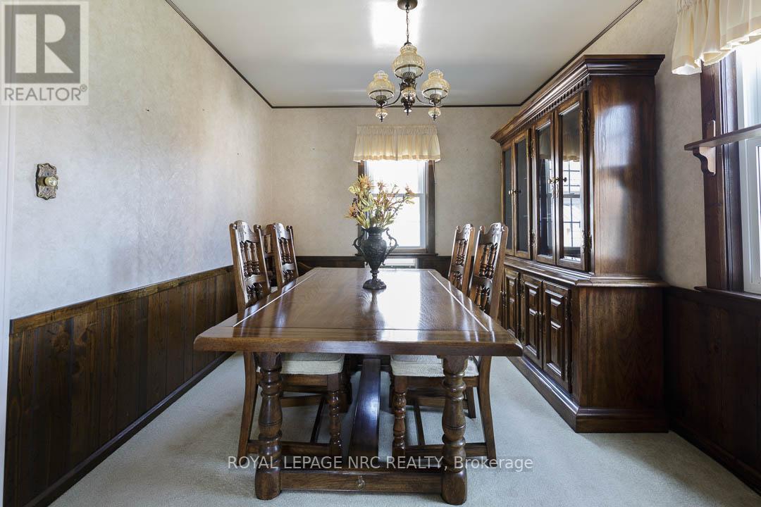 248 WALLACE AVENUE S - 11
