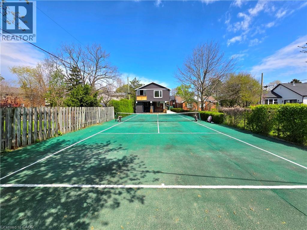 16 FOREST HILL Road, St. Catharines, Ontario, L2R3T7 — Photo 10