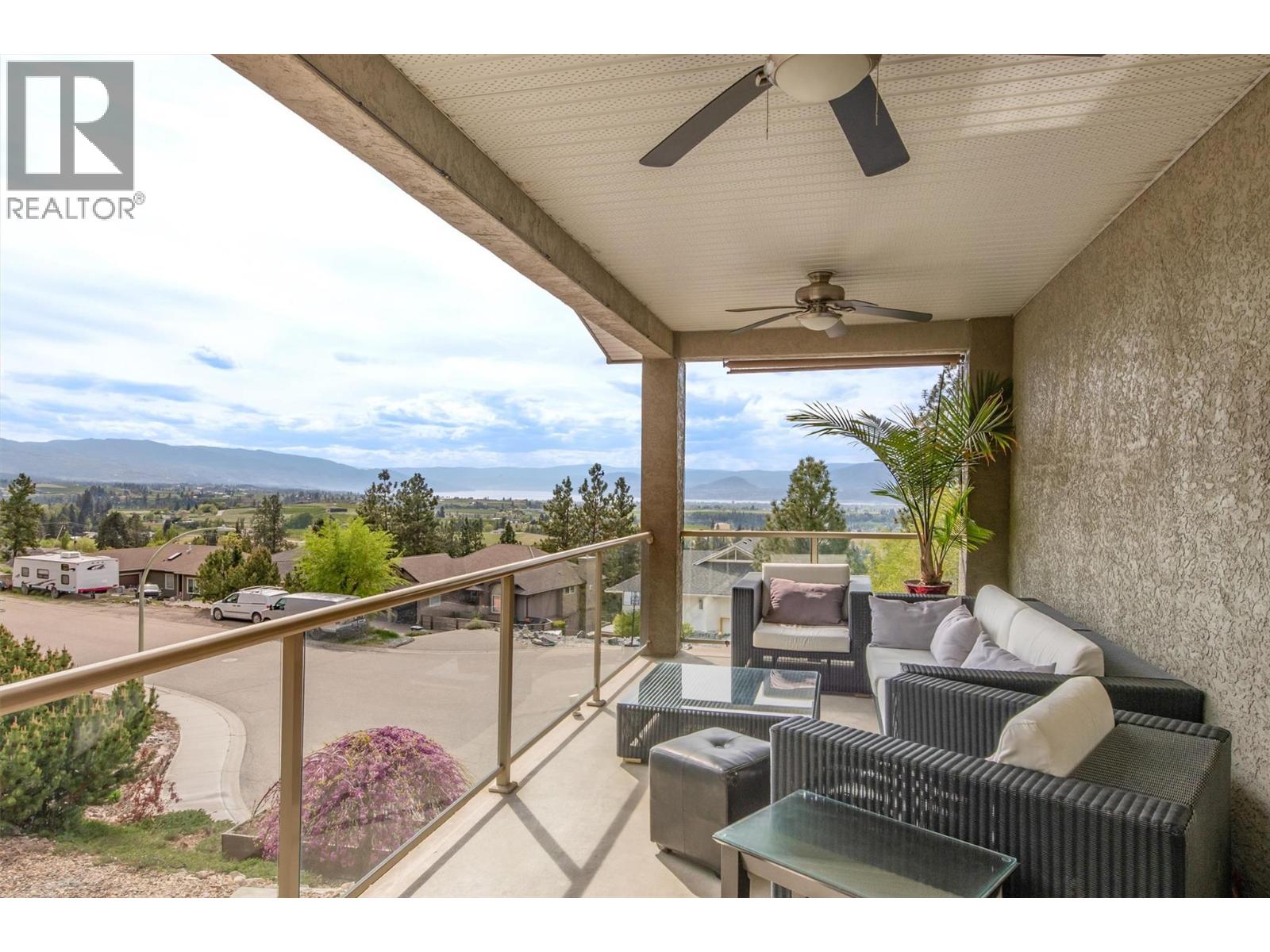1027 James Hockey Place - 32