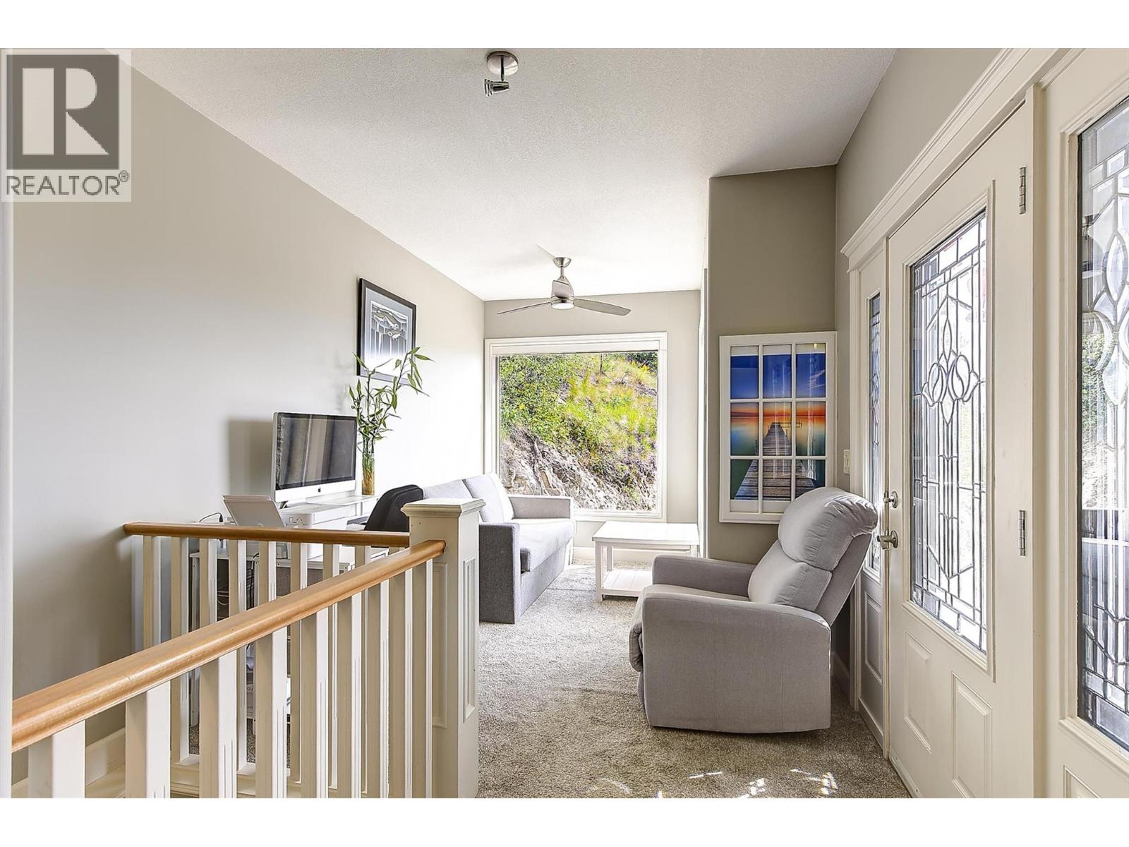 1027 James Hockey Place - 29