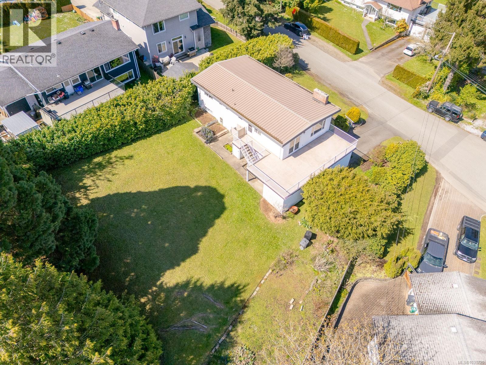 2419 Barbara Pl, Central Saanich