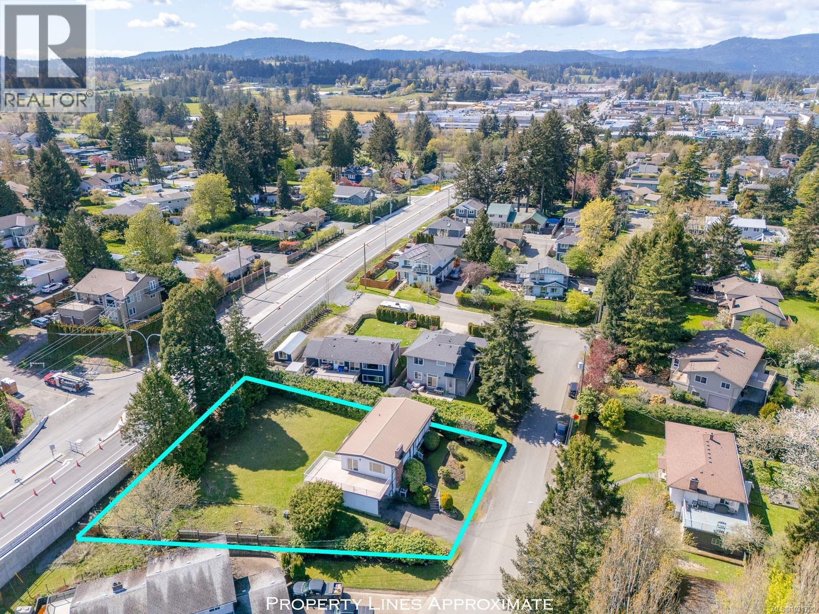 2419 Barbara Pl, Central Saanich