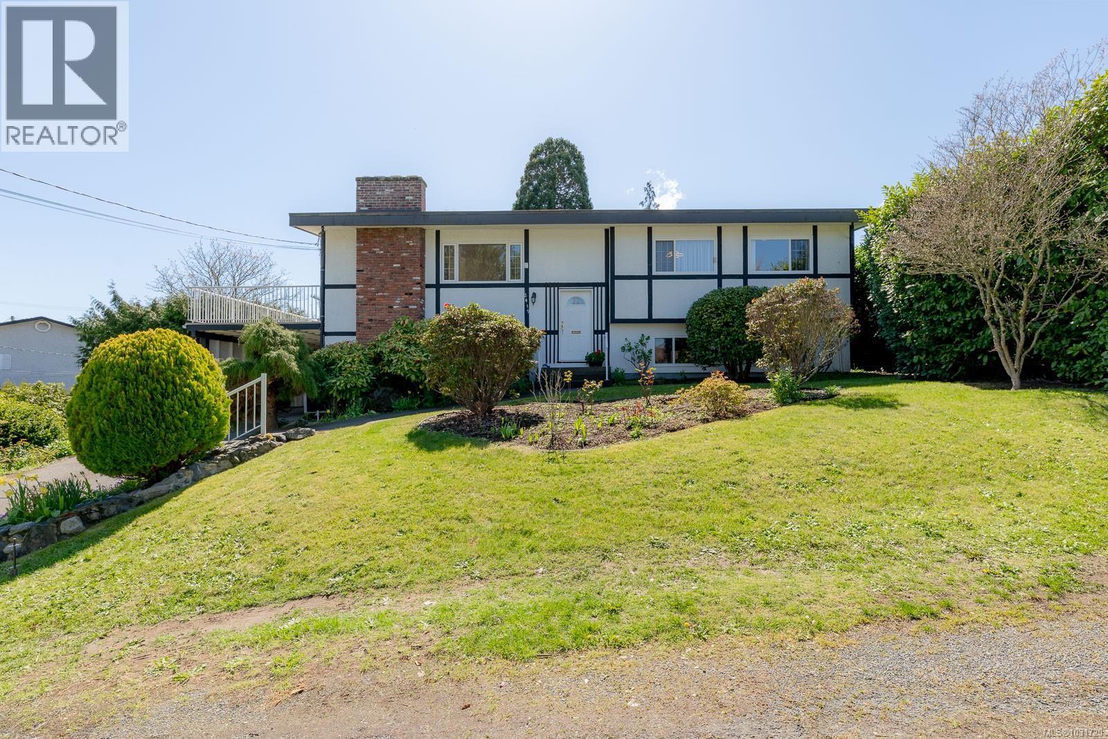 2419 Barbara Pl, Central Saanich