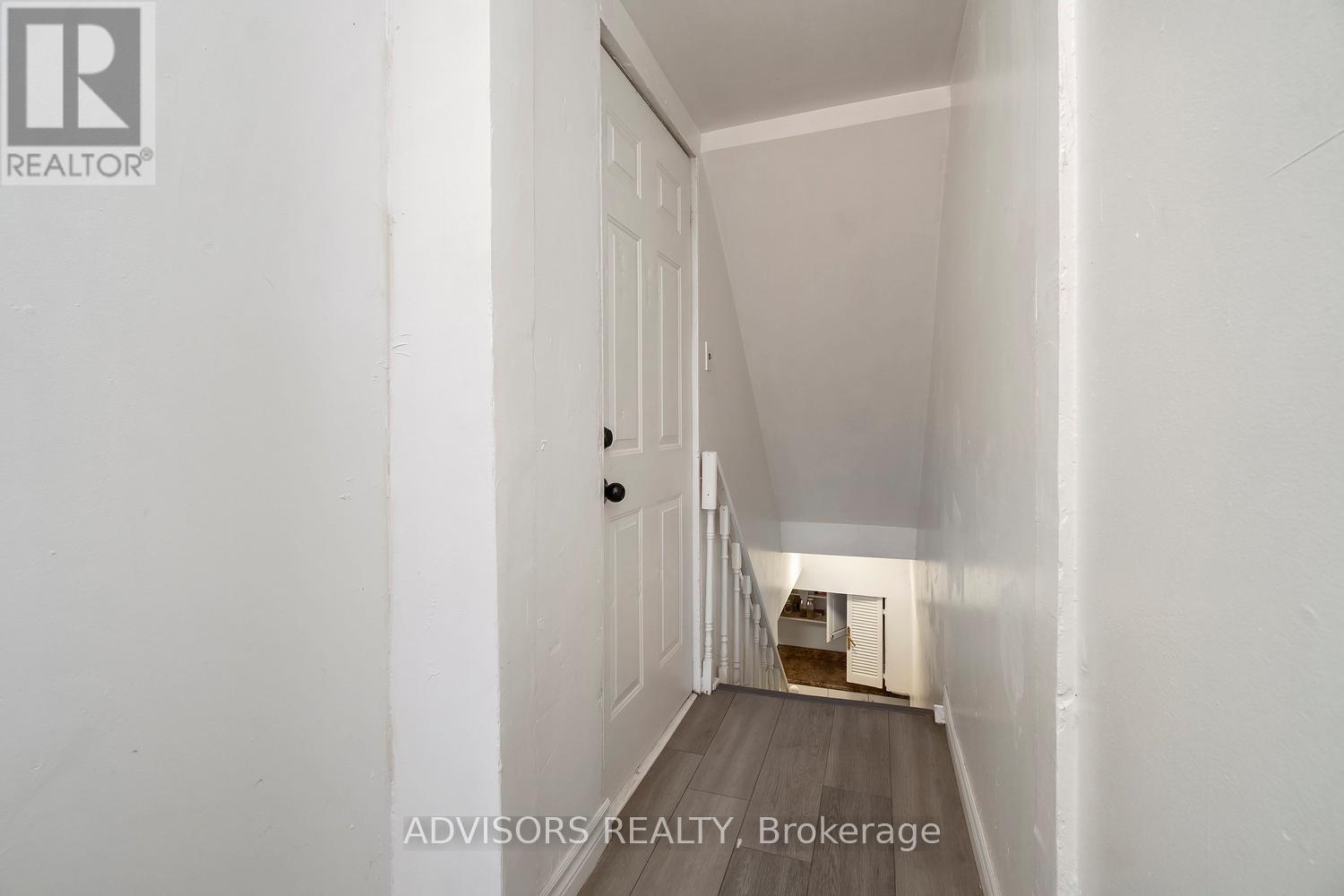 #247 258 JOHN GARLAND BOULEVARD - 21