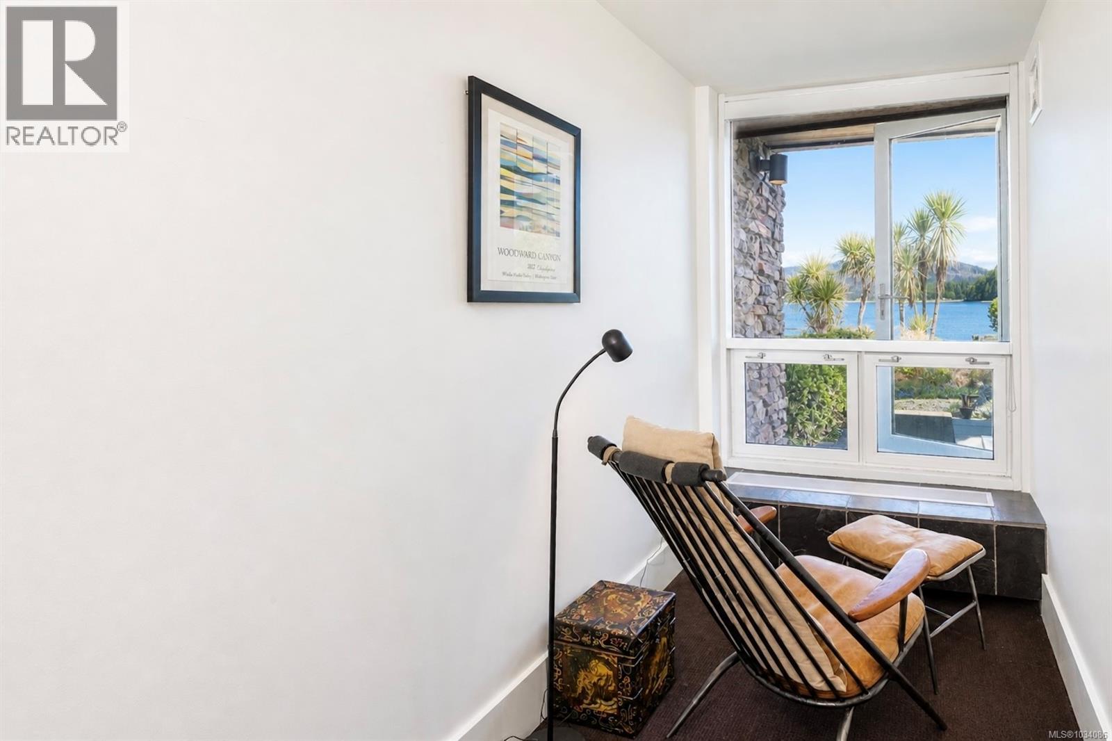 #101 368 Main St - 10