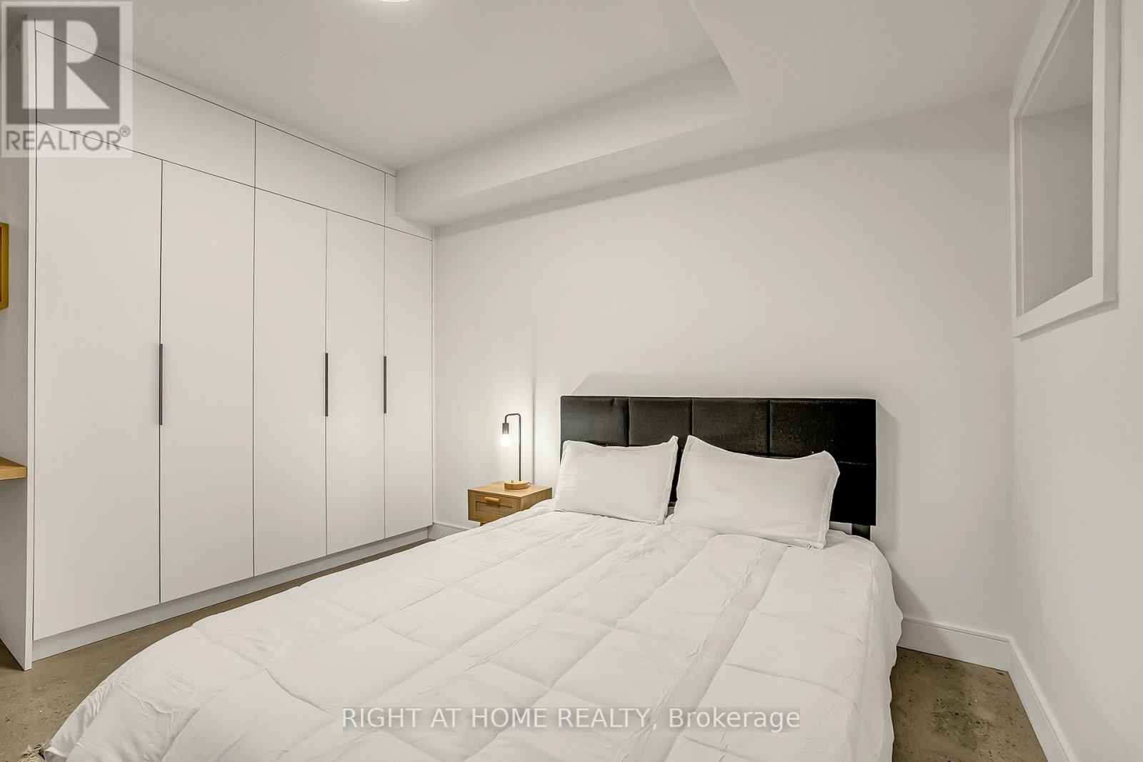 1169 DAVENPORT ROAD - 11