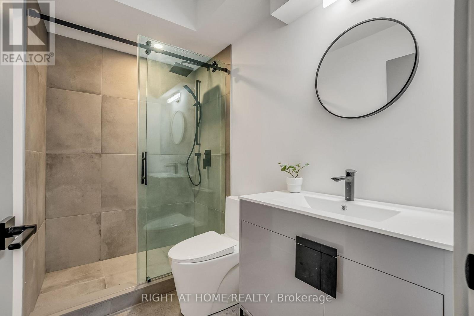1169 DAVENPORT ROAD - 25