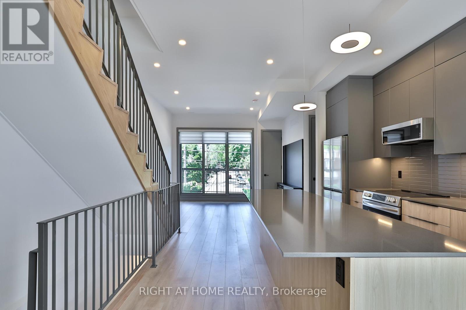 1169 DAVENPORT ROAD - 45