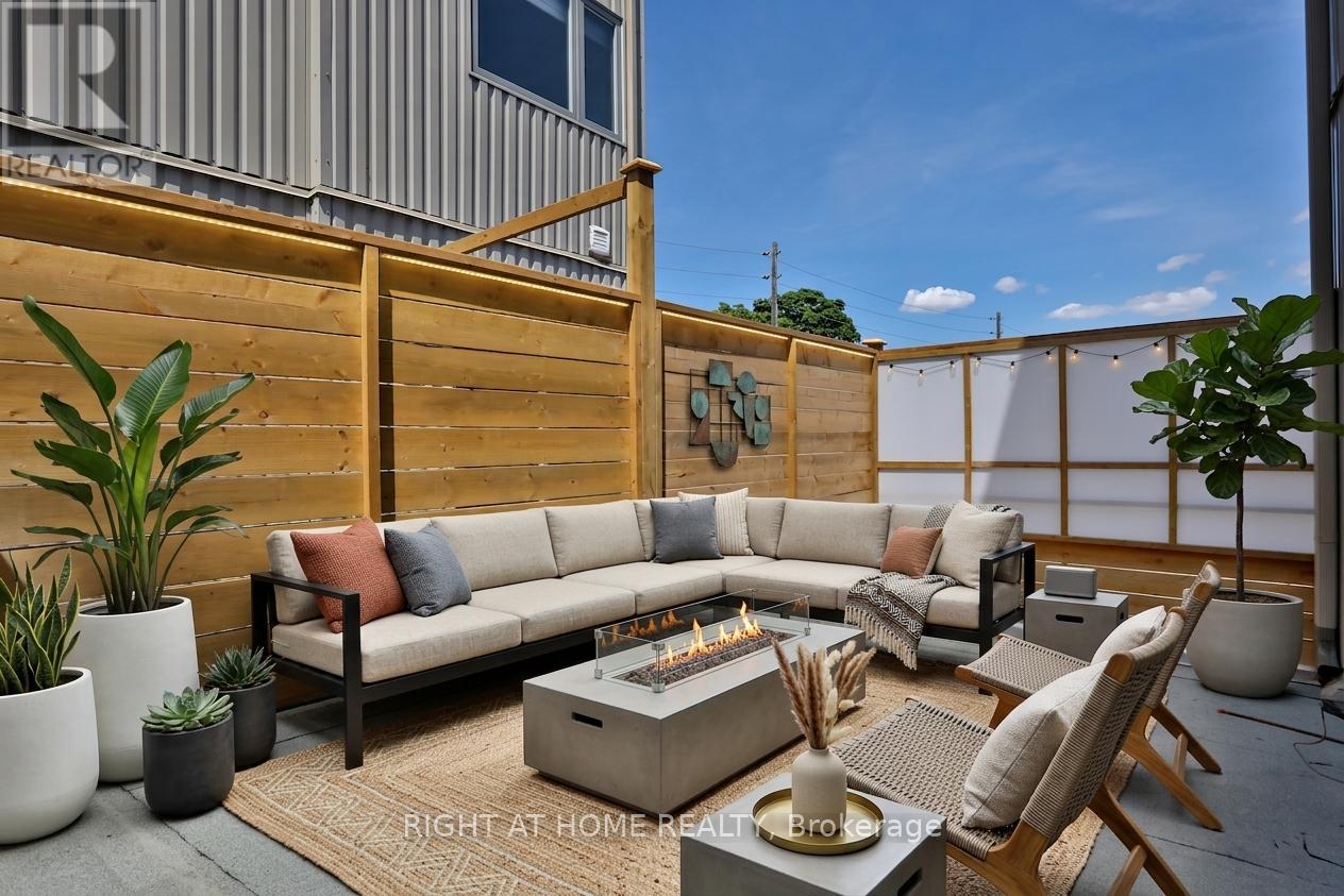 1169 DAVENPORT ROAD - 33