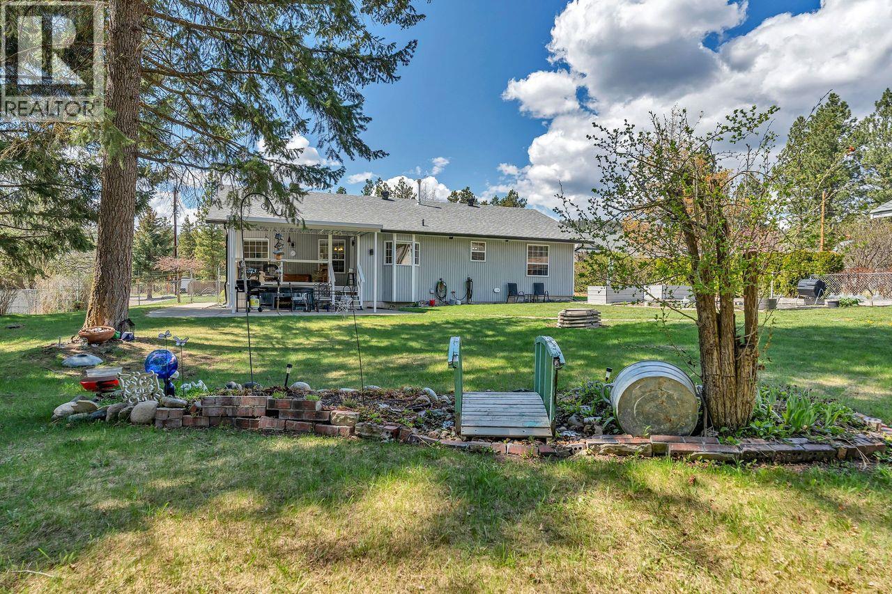 125 West China Creek Road - 11