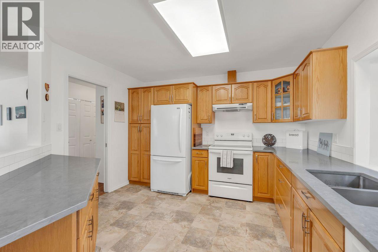  125 West China Creek Road, Princeton