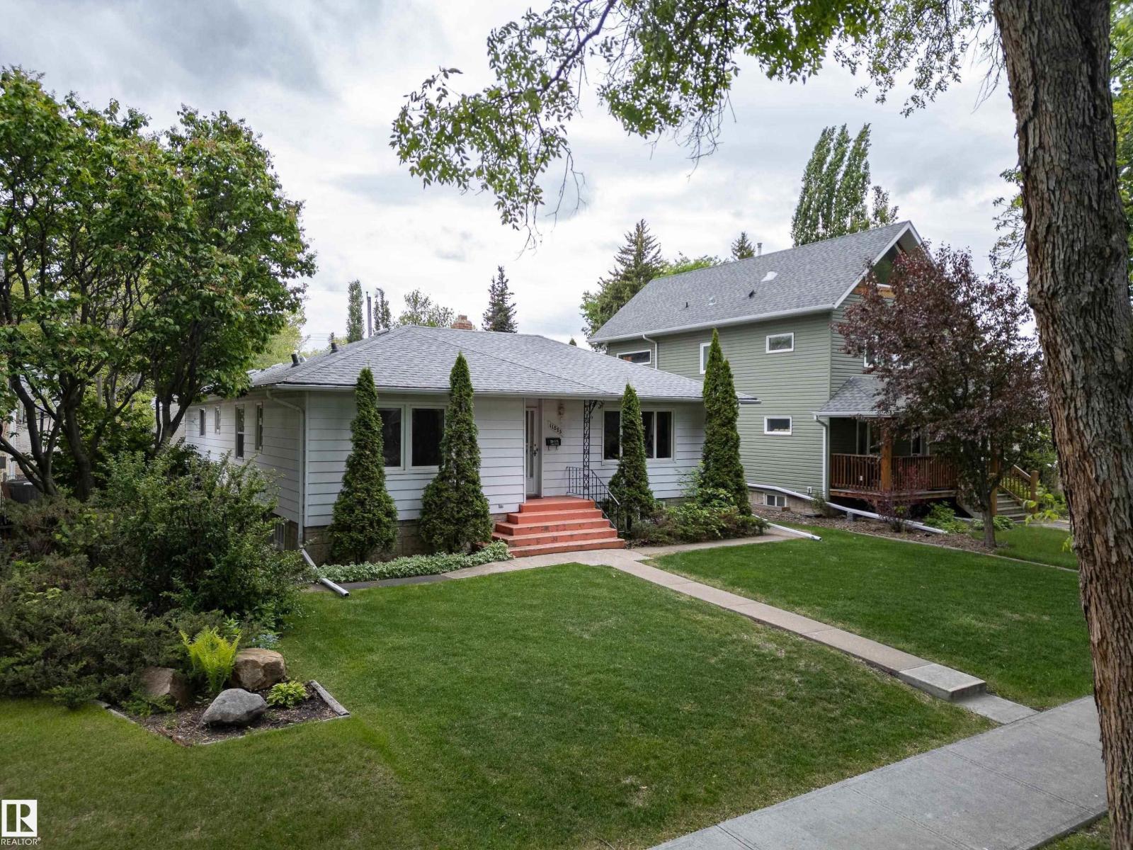 11223 71 AV NW, Edmonton