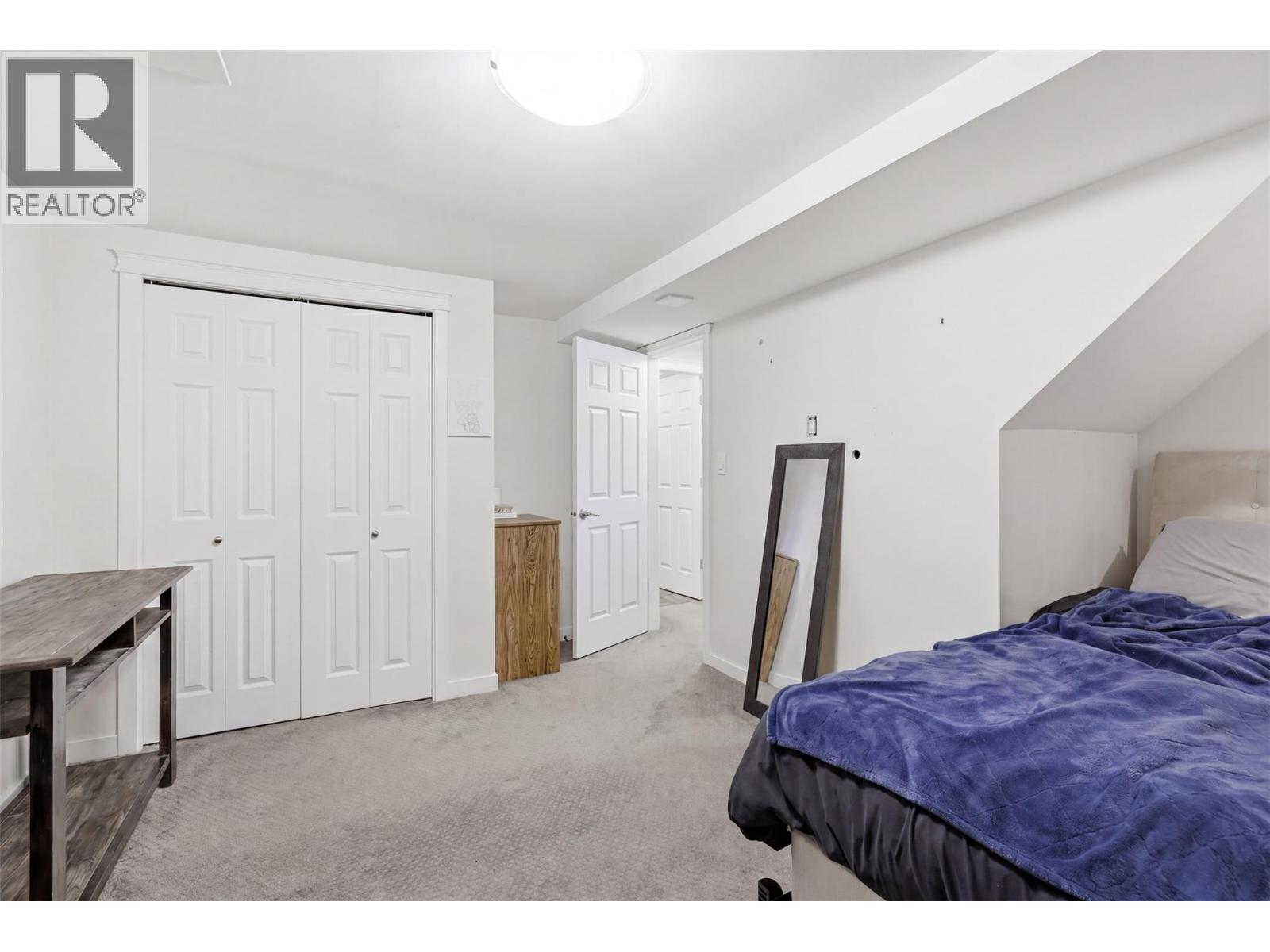 1807 ORCHARD Drive - 25