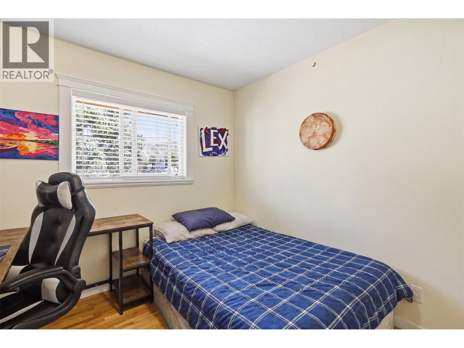 1807 ORCHARD Drive - 16