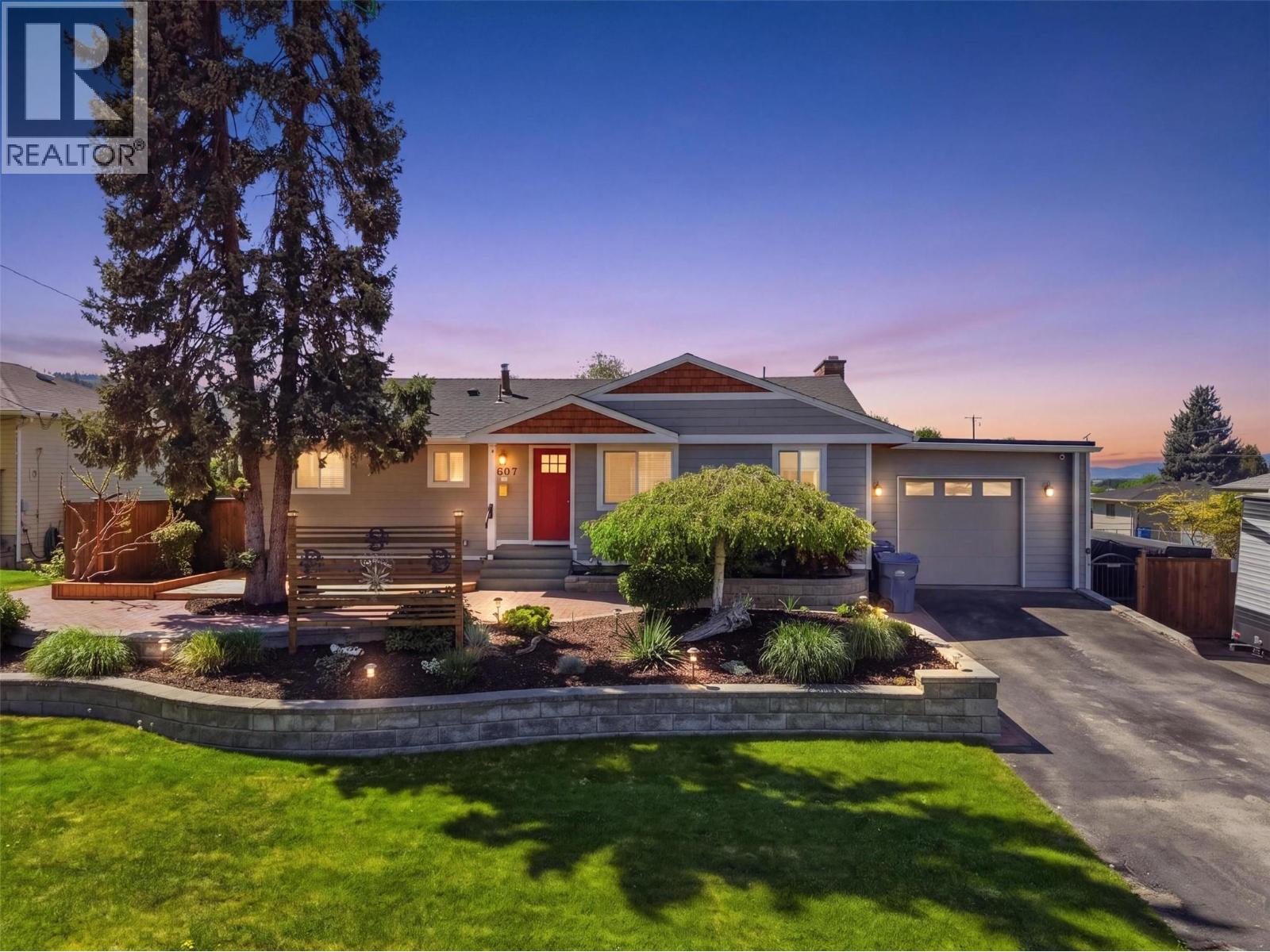 1807 ORCHARD Drive - Image 2