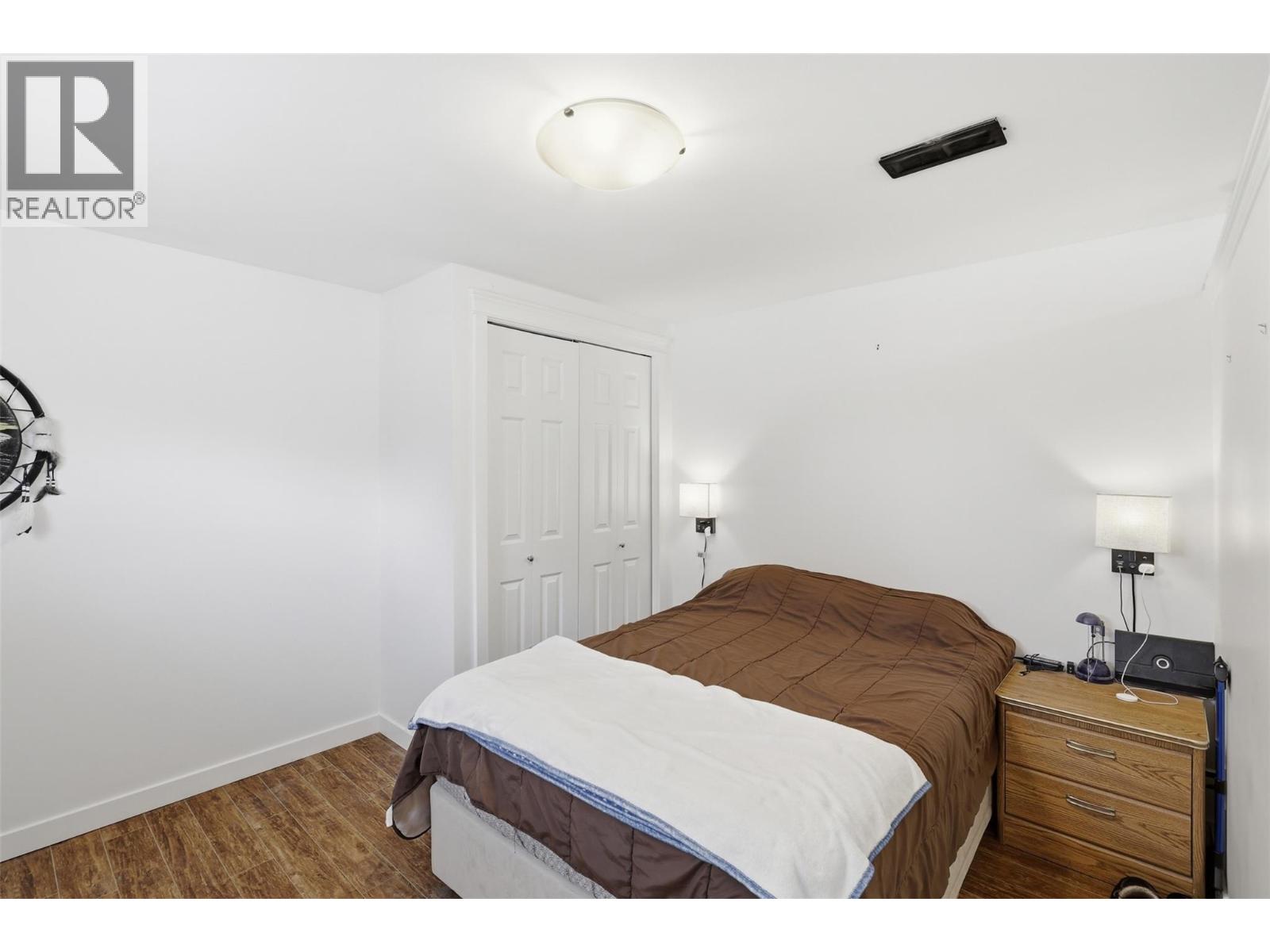 1807 ORCHARD Drive - 23