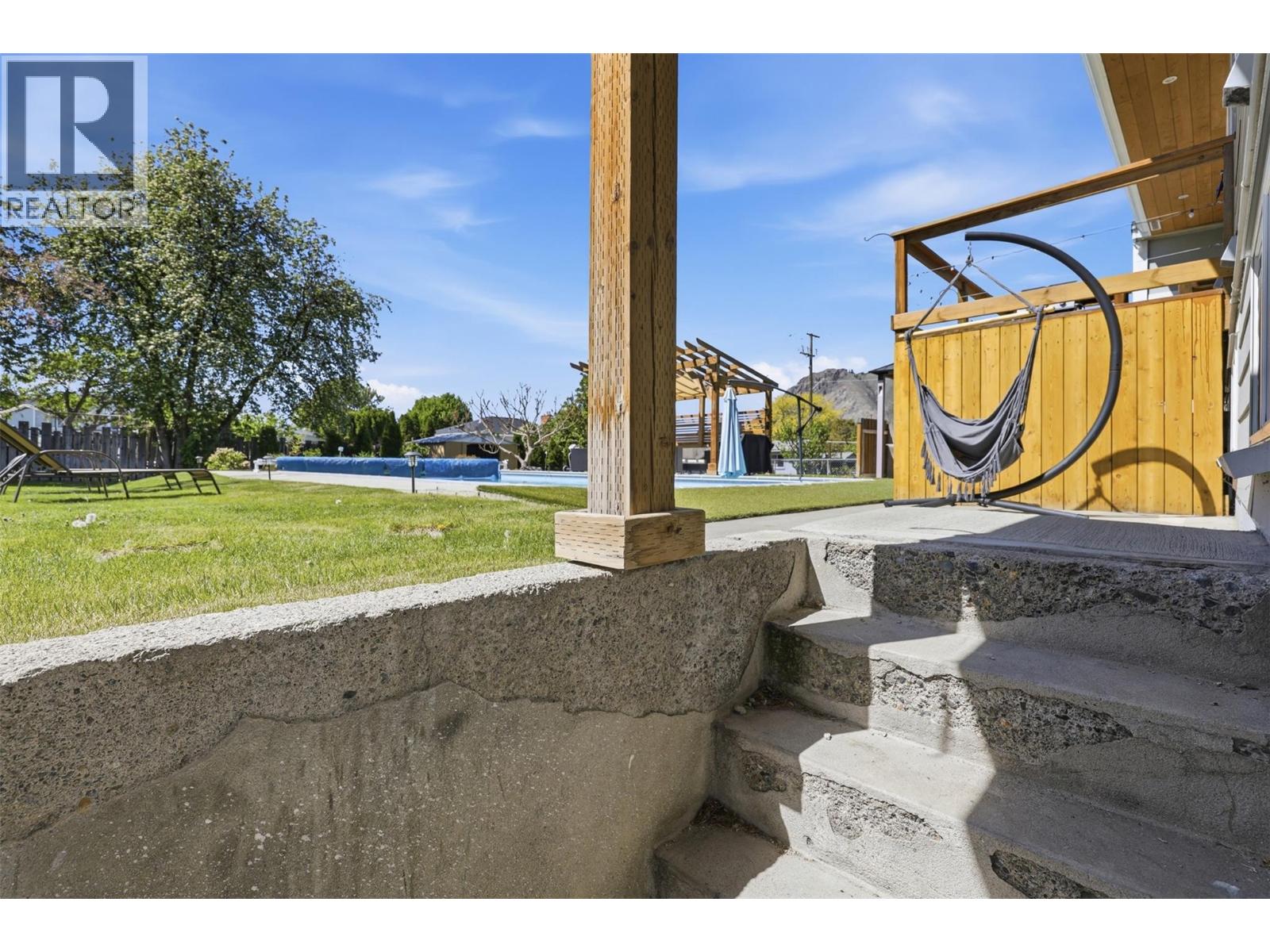 1807 ORCHARD Drive - 35
