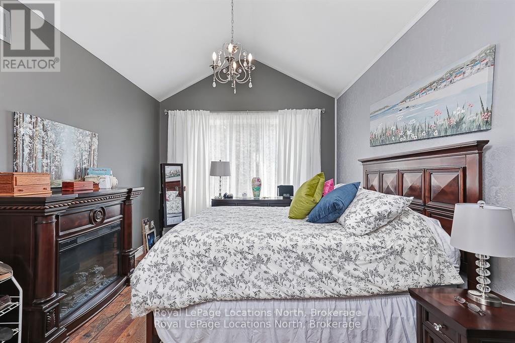 35 SANDY COAST CRESCENT - 13