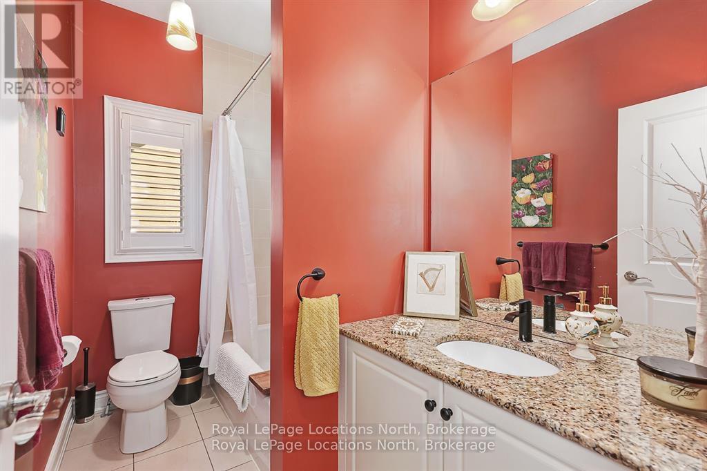 35 SANDY COAST CRESCENT - 16
