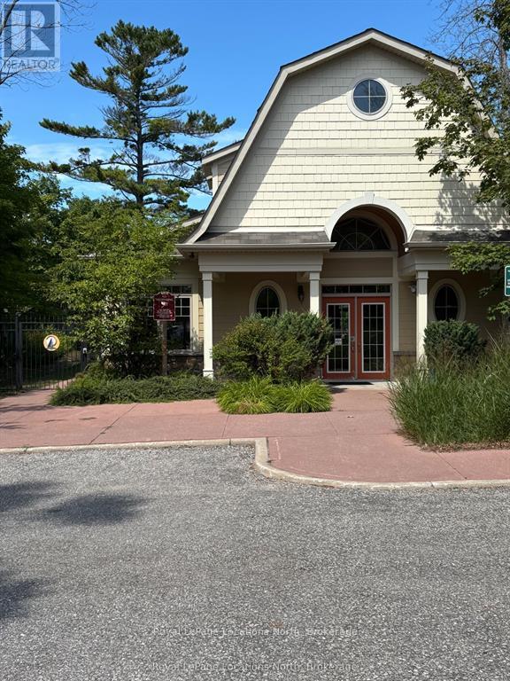 35 SANDY COAST CRESCENT - 36