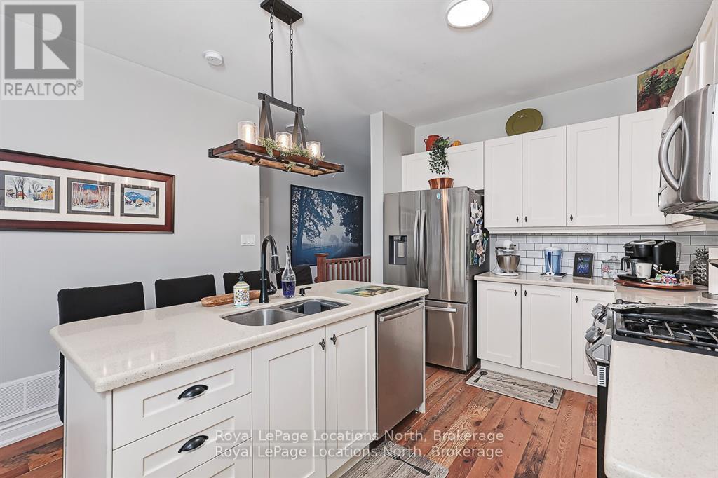 35 SANDY COAST CRESCENT - 5