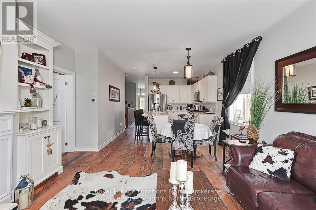 35 SANDY COAST CRESCENT - 8