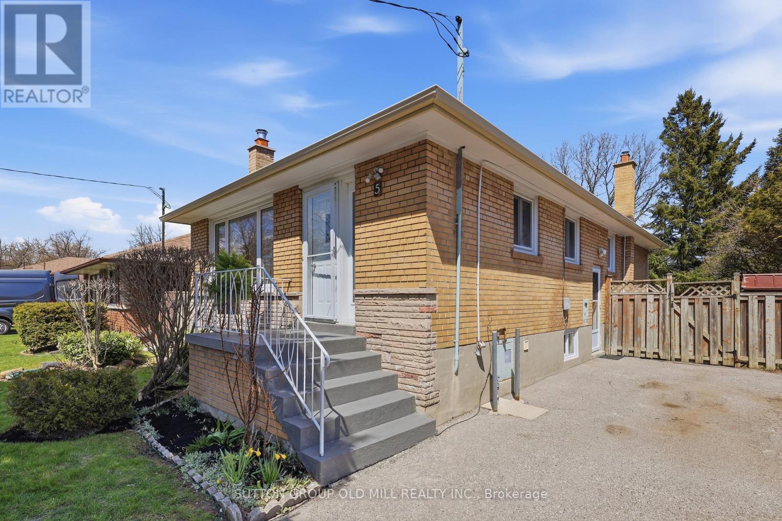 5 GREYABBEY TRAIL - 2